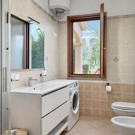 Domus Mirta Tatil Evi *