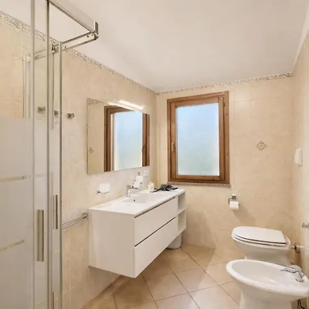 Domus Mirta Holiday home *